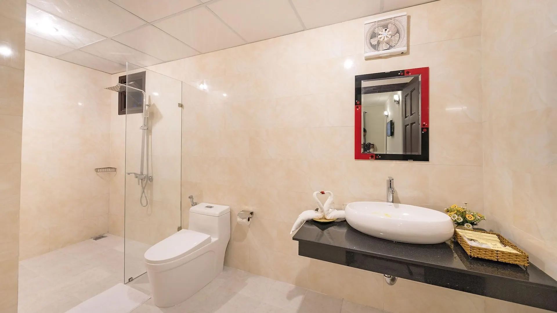 Luna Villa Homestay ホイアン 3*,  ベトナム