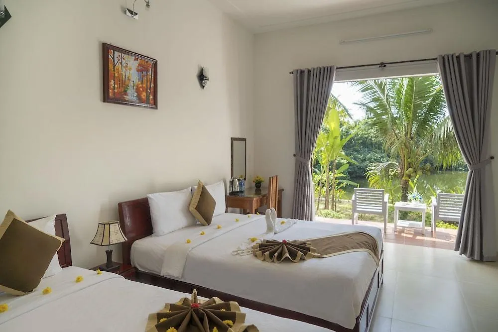 Отель Luna Villa Homestay Хойан