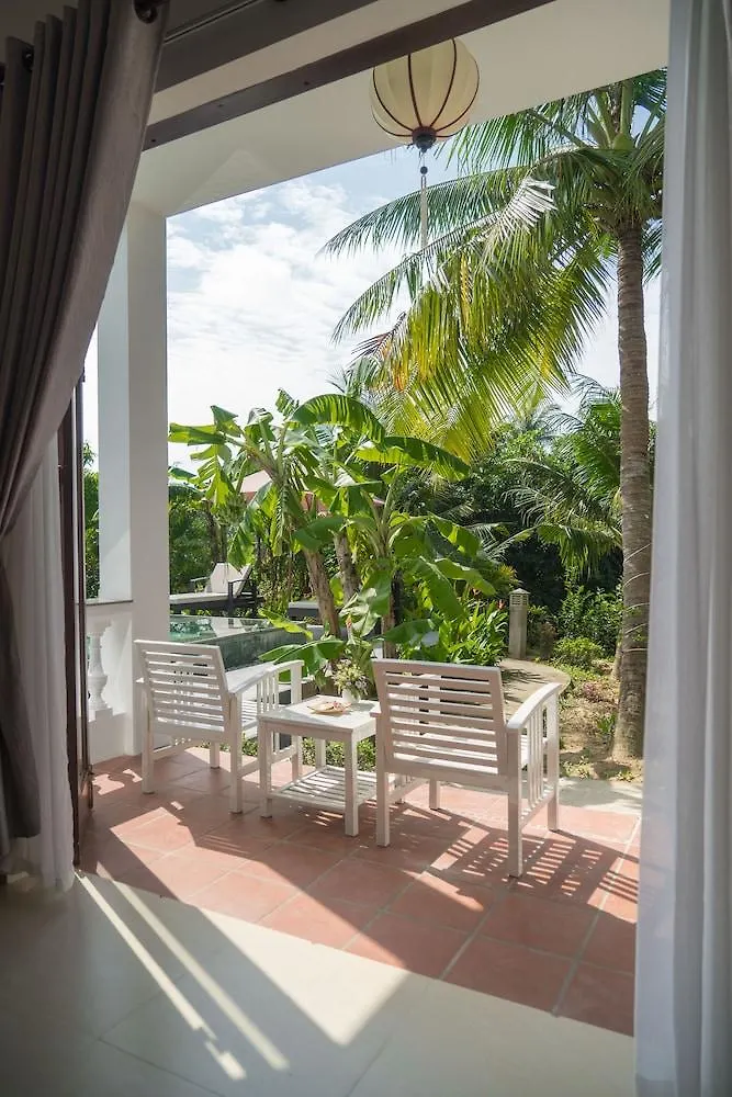 Luna Villa Homestay Хойан